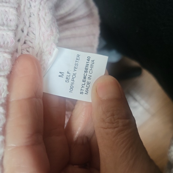 New Elodie Off-Shoulder Cream And Pink Sweater - Picture 8 of 8